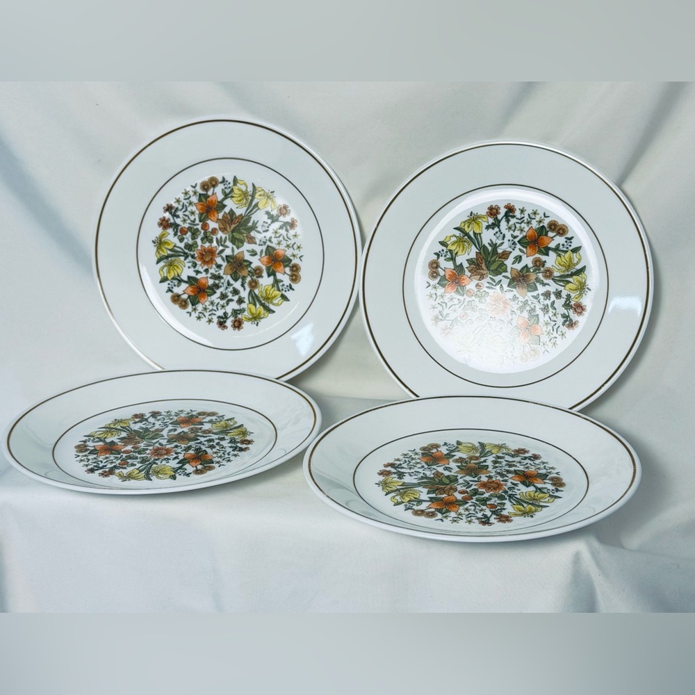 Indian Summer Corelle Set of 4 - Made in USA- Vintage 70s